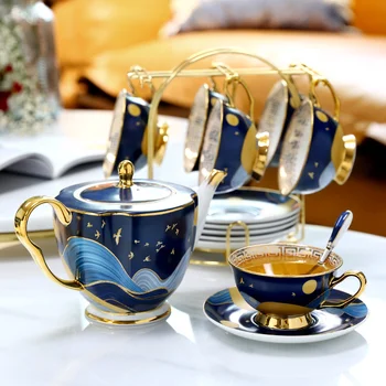  Лека луксозна кафеена чаша Европейската малка луксозна чаша от костен порцелан, прибори за хранене, начало на скъп английски следобеден чай, креативен подарък