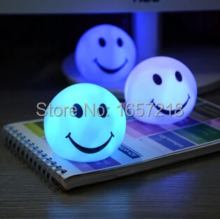  Лека нощ Чудесен преносим цветен Кръг Led лампа с Усмивка, 7 цвята, което променя Усмихнат лека нощ За Дете / Детска подарък играчка