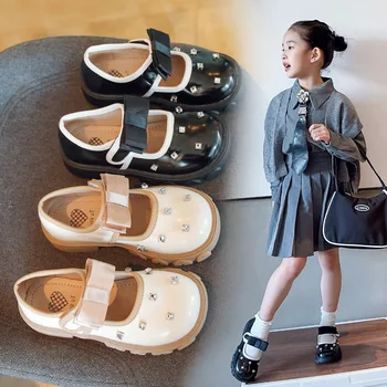  Детска Пролетна Нова Кожена Обувки 2022 г. Годишният нови Обувки За Момичета с Лък и Кристали, Черни Лоферы В Корейски Стил, Модни и Ежедневни